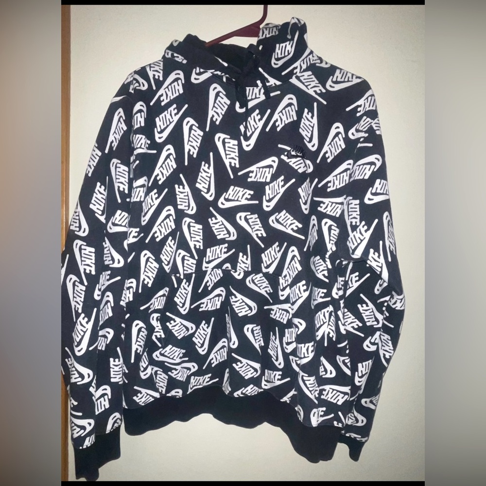Nike Sweatshirt